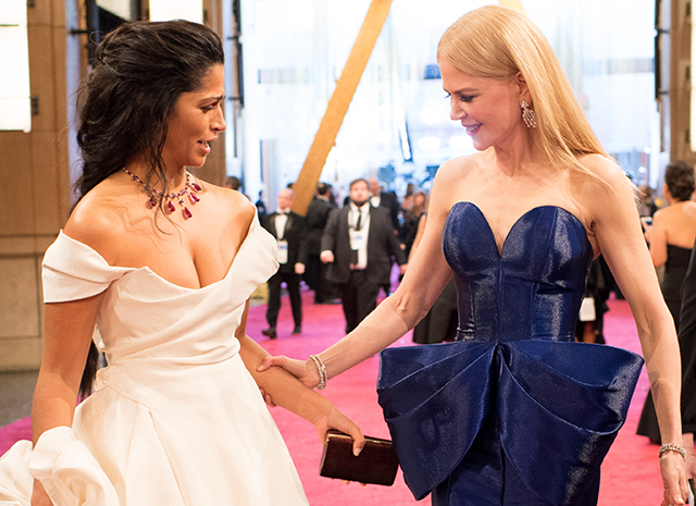 Фото - Лучшие платья церемонии «Оскар-2018»: от бездонной синевы до нежной пастели