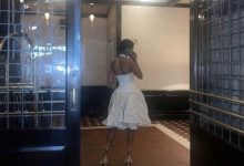 Фото - Тина Кунаки примерила платье Мэрилин Монро вслед за Ким Кардашьян