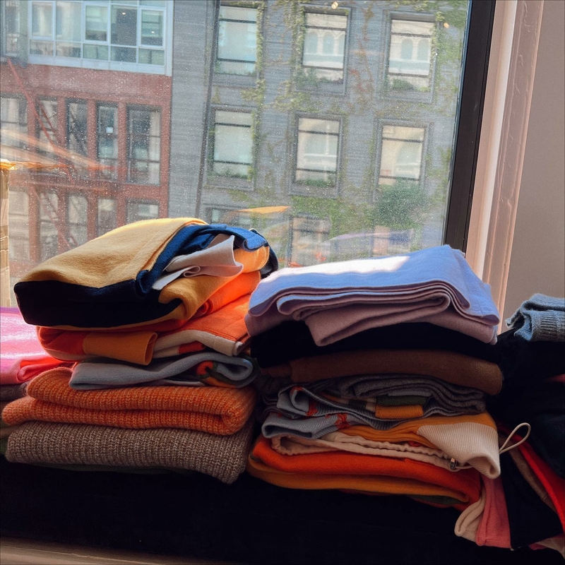Джиджи Хадид запускает собственную линию одежды и предметов для домашнего уюта