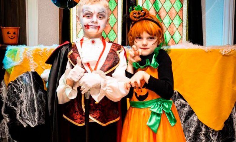 Фото - Княгиня Монако Шарлен показала детей в костюмах на Хэллоуин