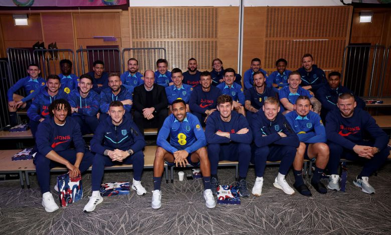 Фото - Принц Уильям встретился с игроками сборной Англии по футболу