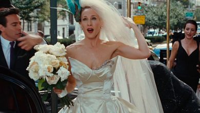 Фото - Сара Джессика Паркер снялась в культовом свадебном платье в новом эпизоде «И просто так»